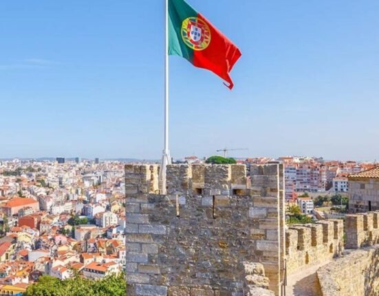 Portugal Makes Immigration Easier for Foreign Workers and Investors with New Reforms