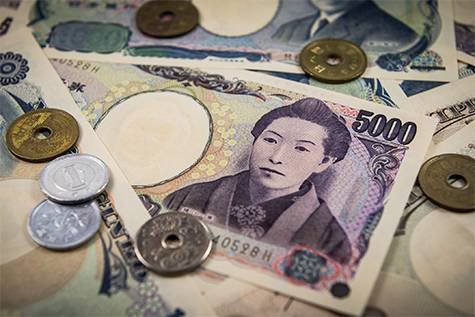 Yen moves in a negative zone as Trump delays tariffs