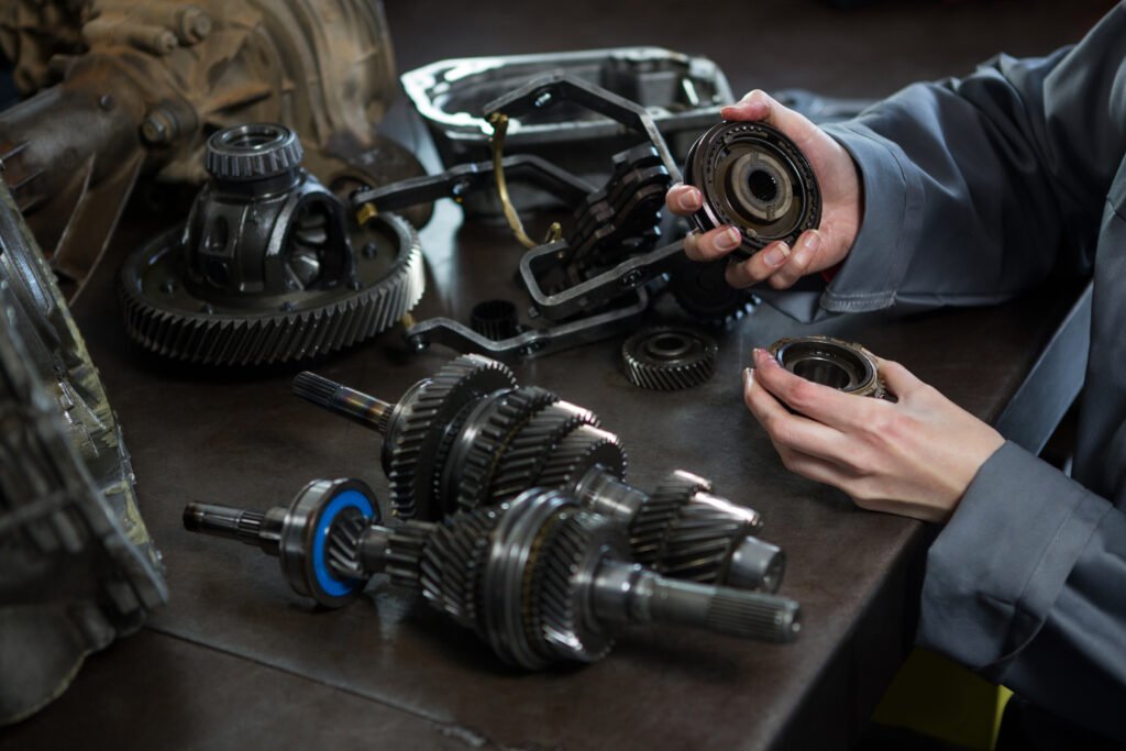 Top Mechanical Engineering Parts in High Demand: Bearings, Gears, and Shafts